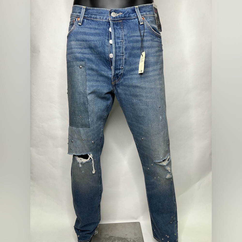 Levi’s 501 ‘54 54 Riveted Jeans Distressed Boyfriend 36x32 - Picture 1 of 9